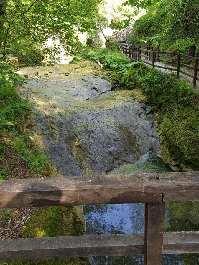 Appartamento Cascate Delle Marmore Exteriör bild