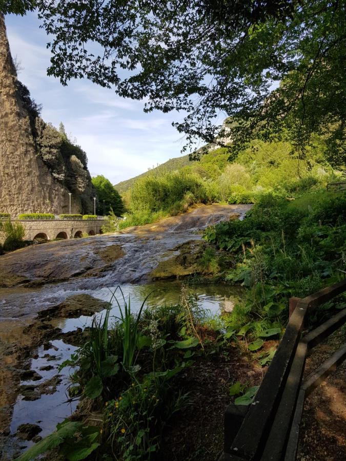 Appartamento Cascate Delle Marmore Exteriör bild